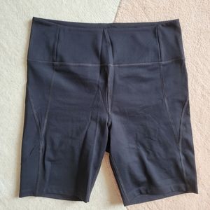 Girlfriend Black High-Rise Bike Short